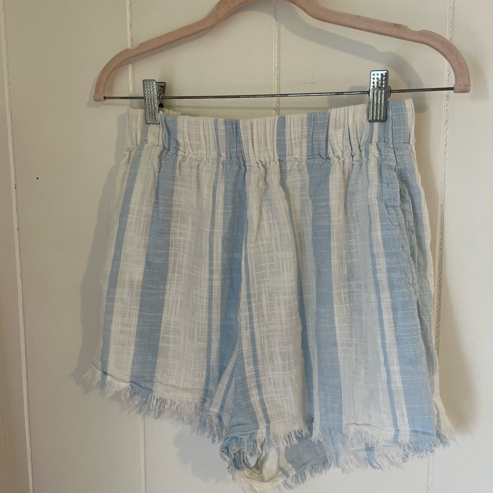 Gillia shorts